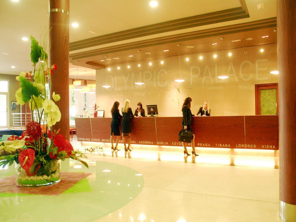 Evenia Olympic Palace Lloret de Mar Esterno foto