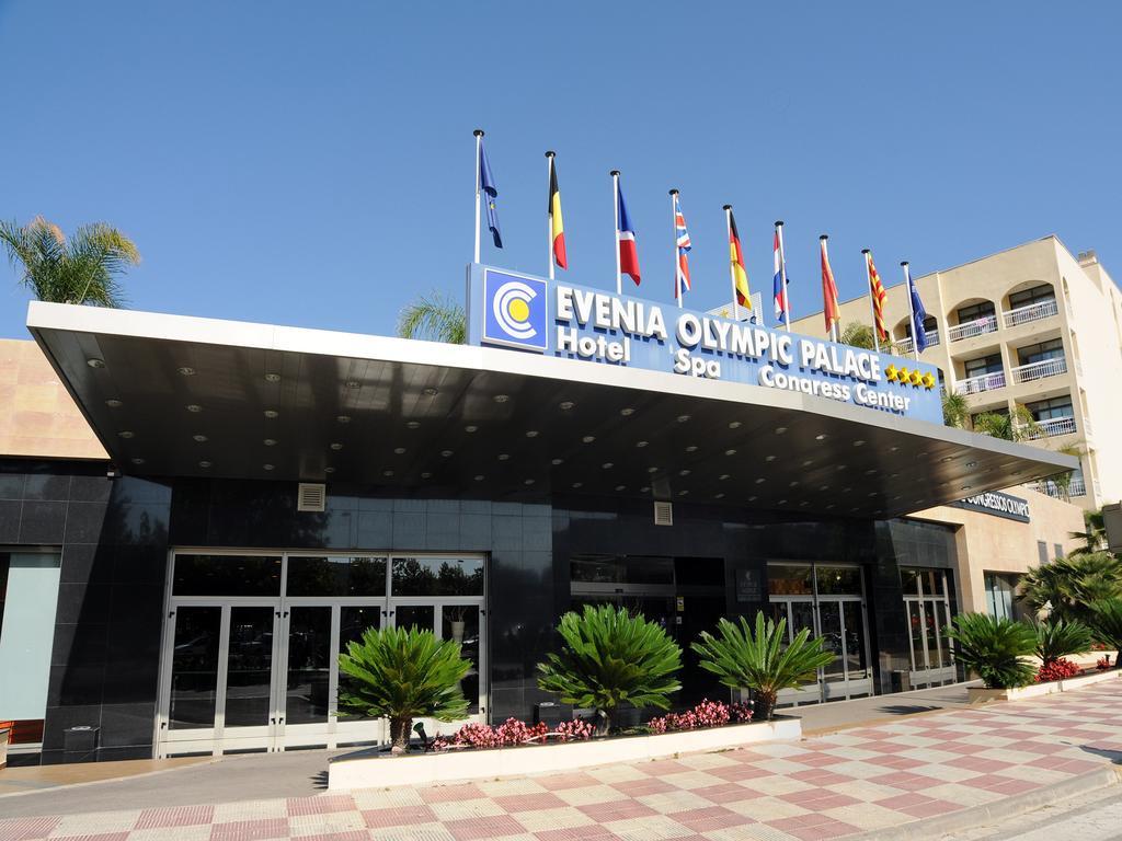 Evenia Olympic Palace Lloret de Mar Esterno foto
