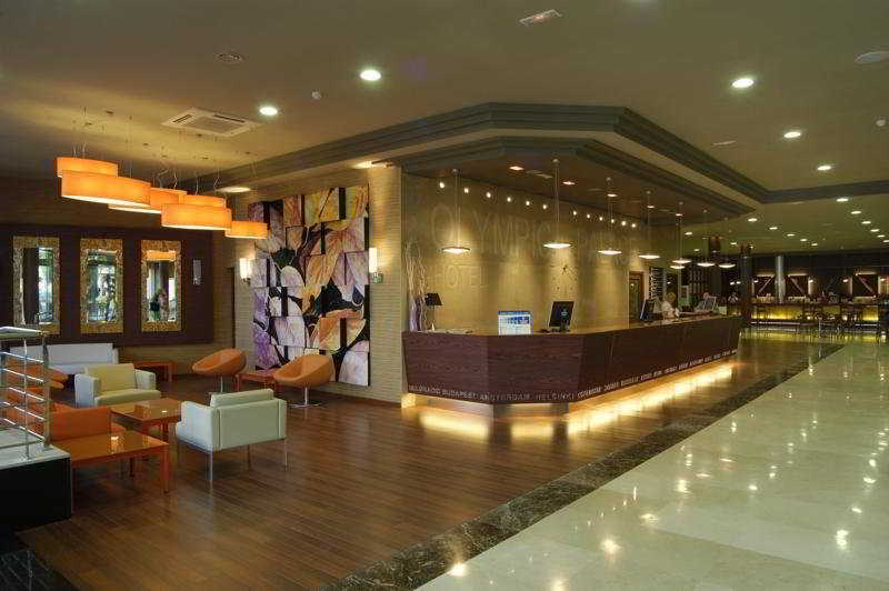 Evenia Olympic Palace Lloret de Mar Esterno foto