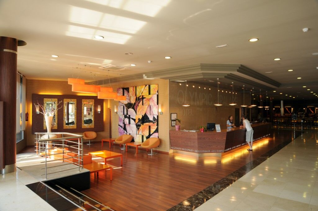 Evenia Olympic Palace Lloret de Mar Esterno foto